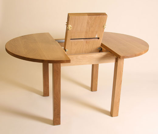 Circular Extending Table